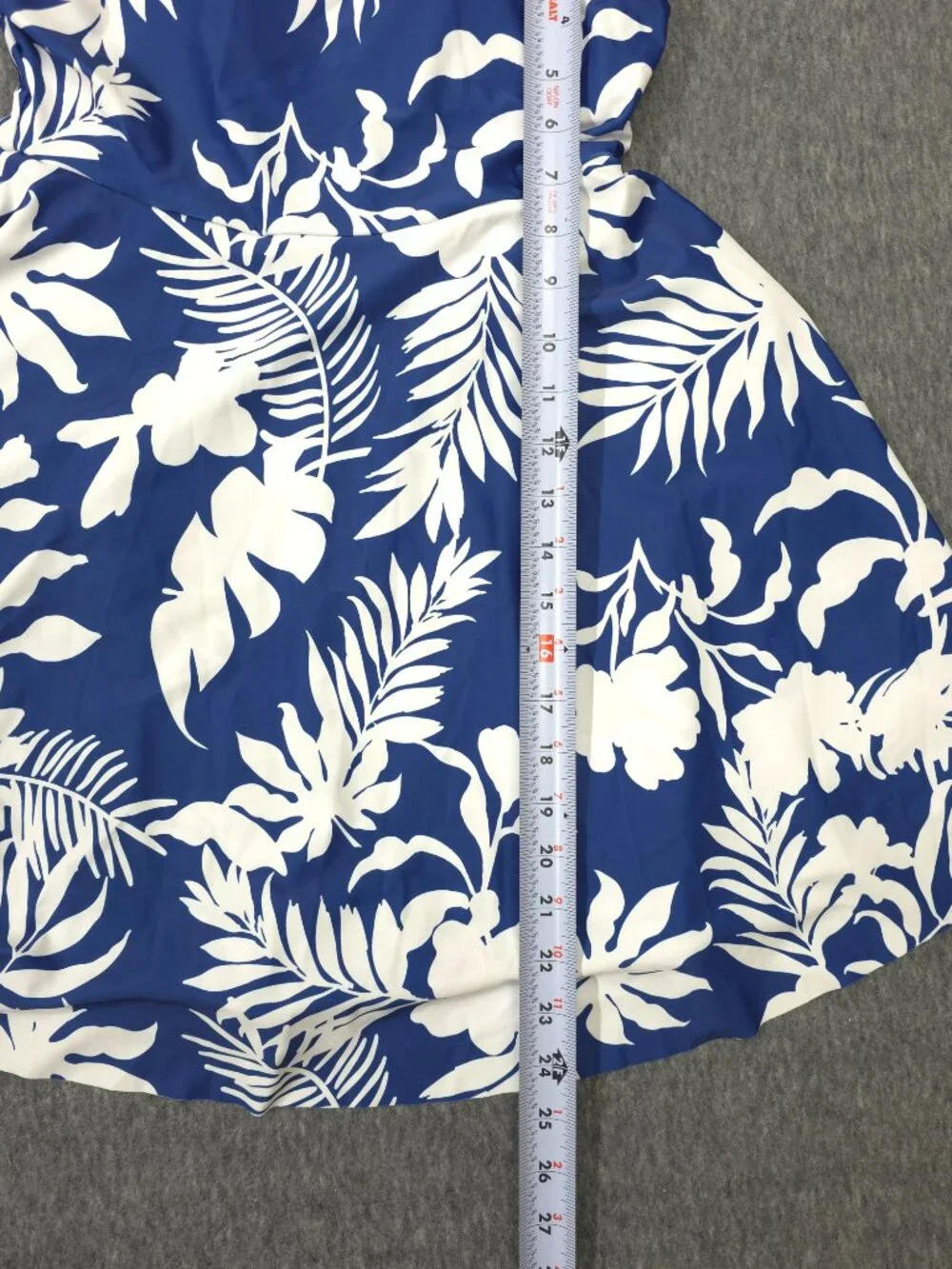 B2PRITY Womens M Blue White Tropical Floral Halter Swim Dress NWOT